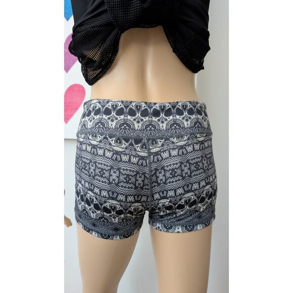 fat bar shorts medium - Picture 5 of 9